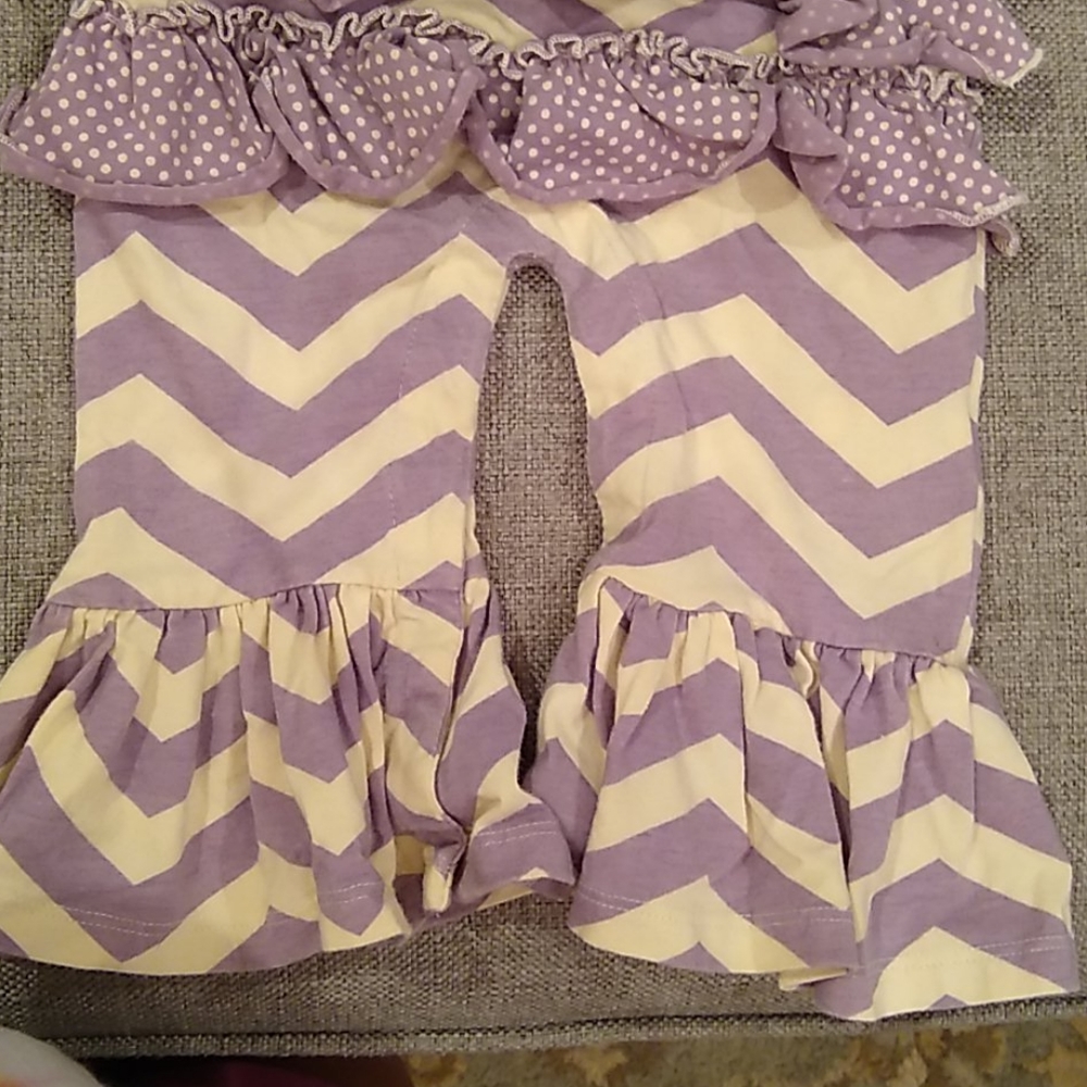 Romper - Picture 2 of 3